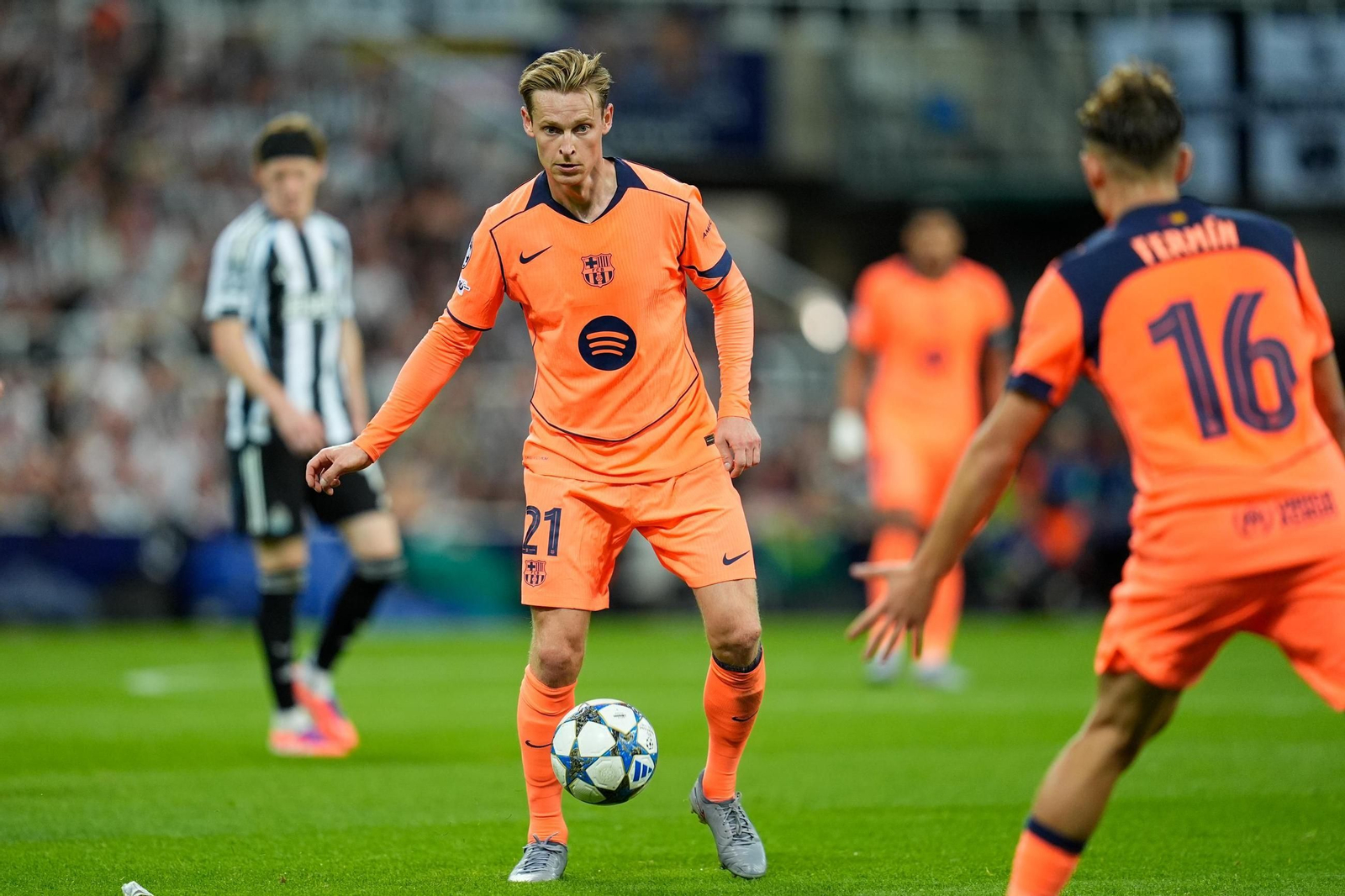 Las fotos del Newcastle-Barcelona