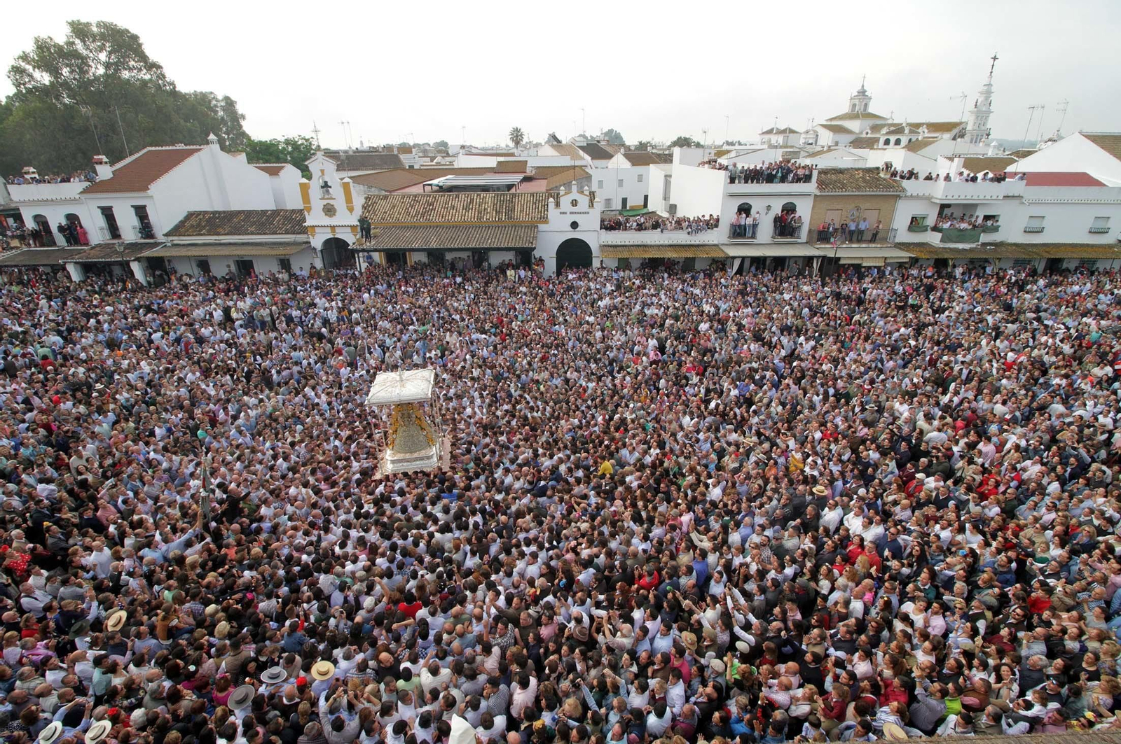 El Lunes de Pentecostés en imágenes