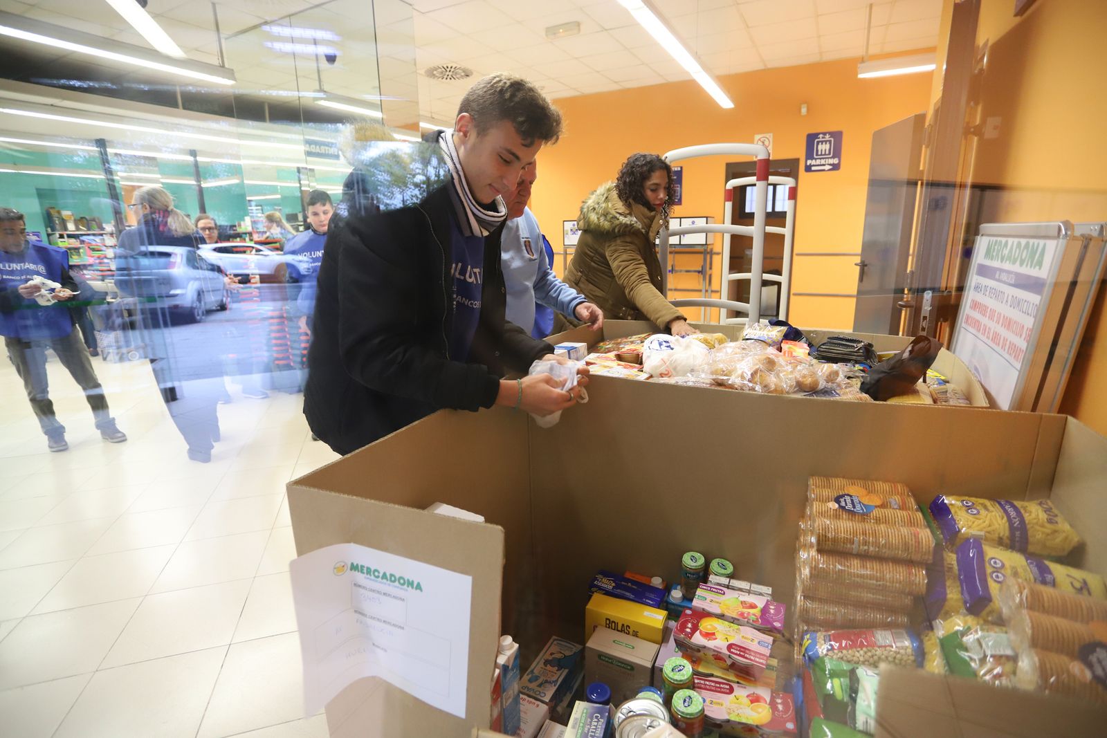 Imágenes de la gran Recogida del Banco de alimentos 2019