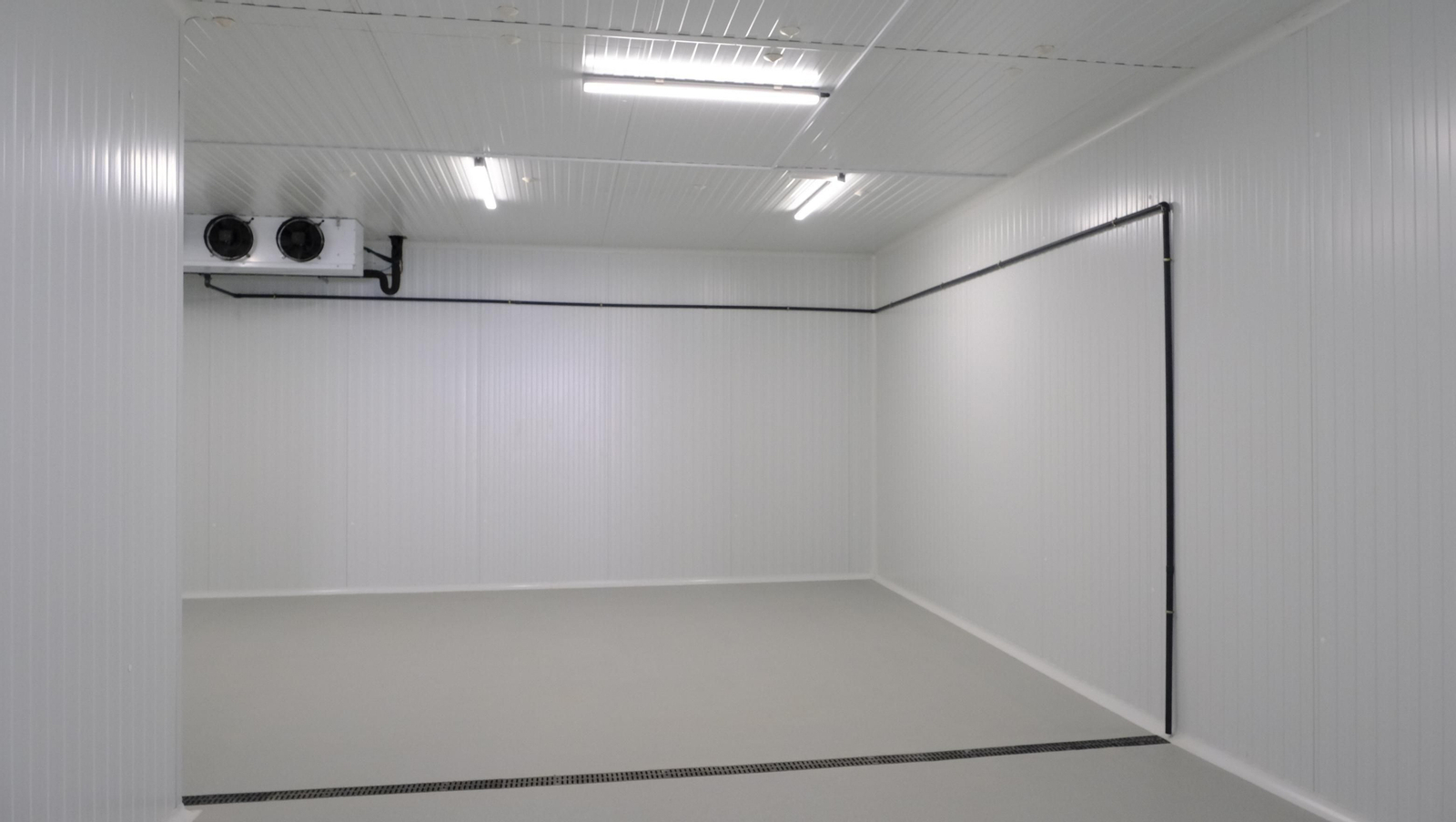 Imágenes de la inauguración de la Lonja del Puerto Pesquero de Roquetas de Mar