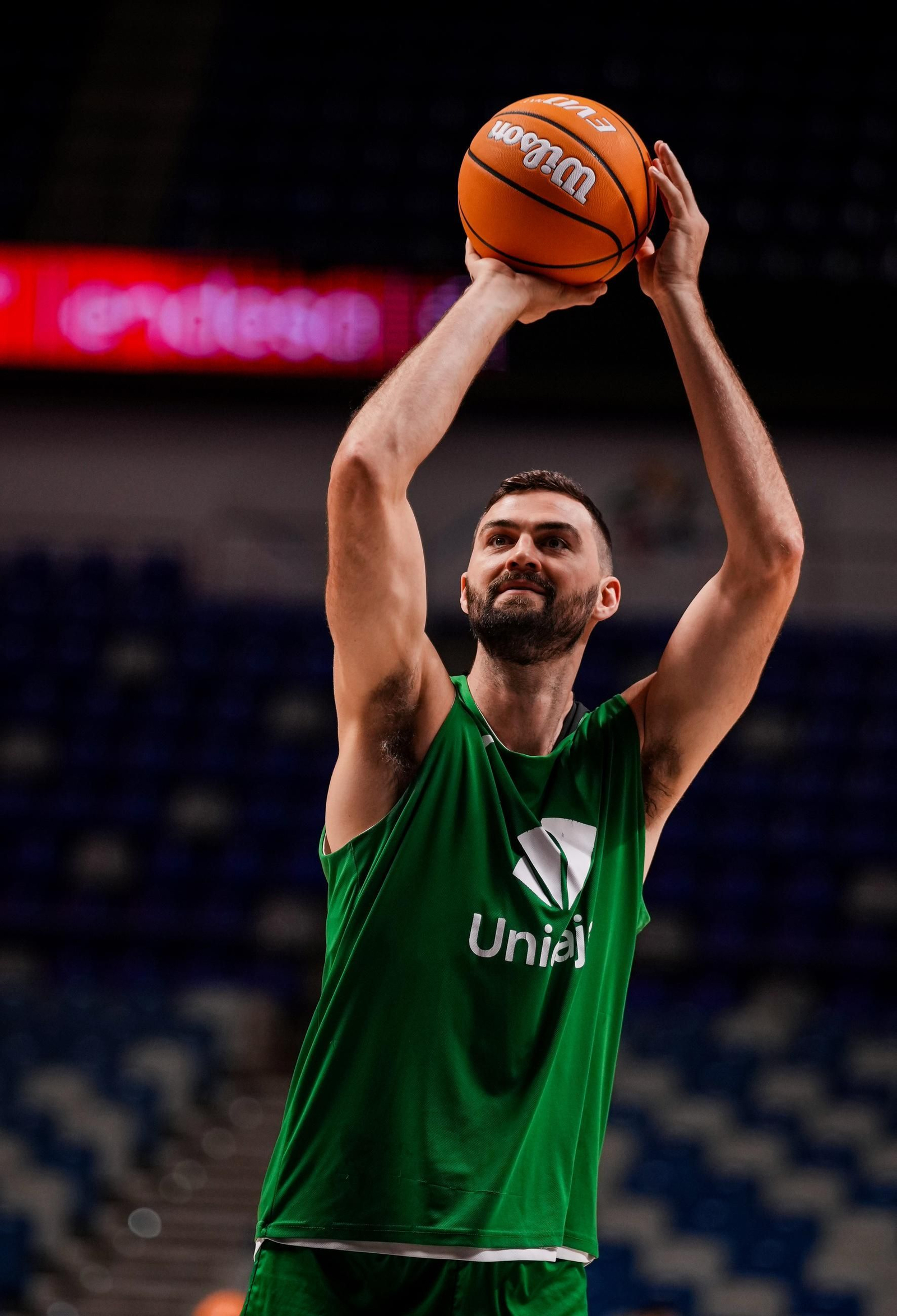 El Unicaja trabaja en el Carpena con el descarte pendiente