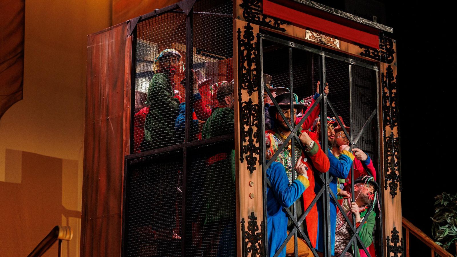 Búscate entre las mejores imágenes de la cuarta sesión semifinal del COAC 2025