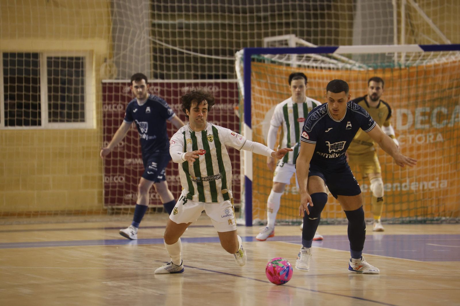 Las mejores fotos del Córdoba Futsal - Alzira en Vista Alegre