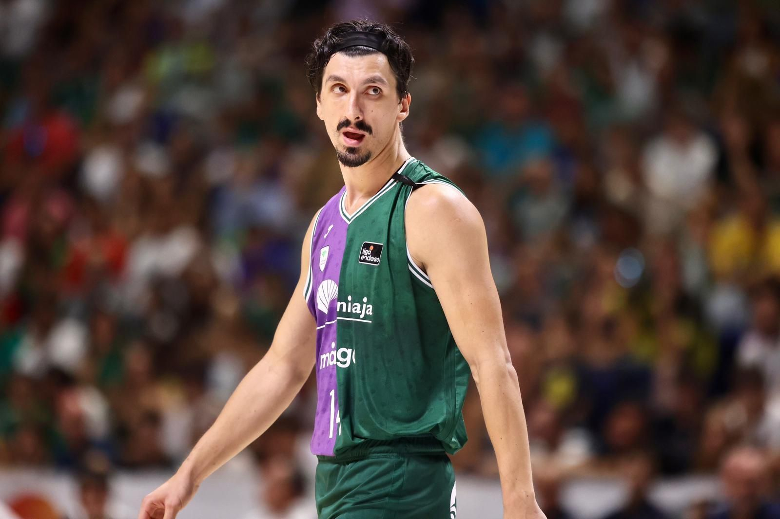 El Unicaja-Real Madrid del Torneo Costa del Sol, en imágenes