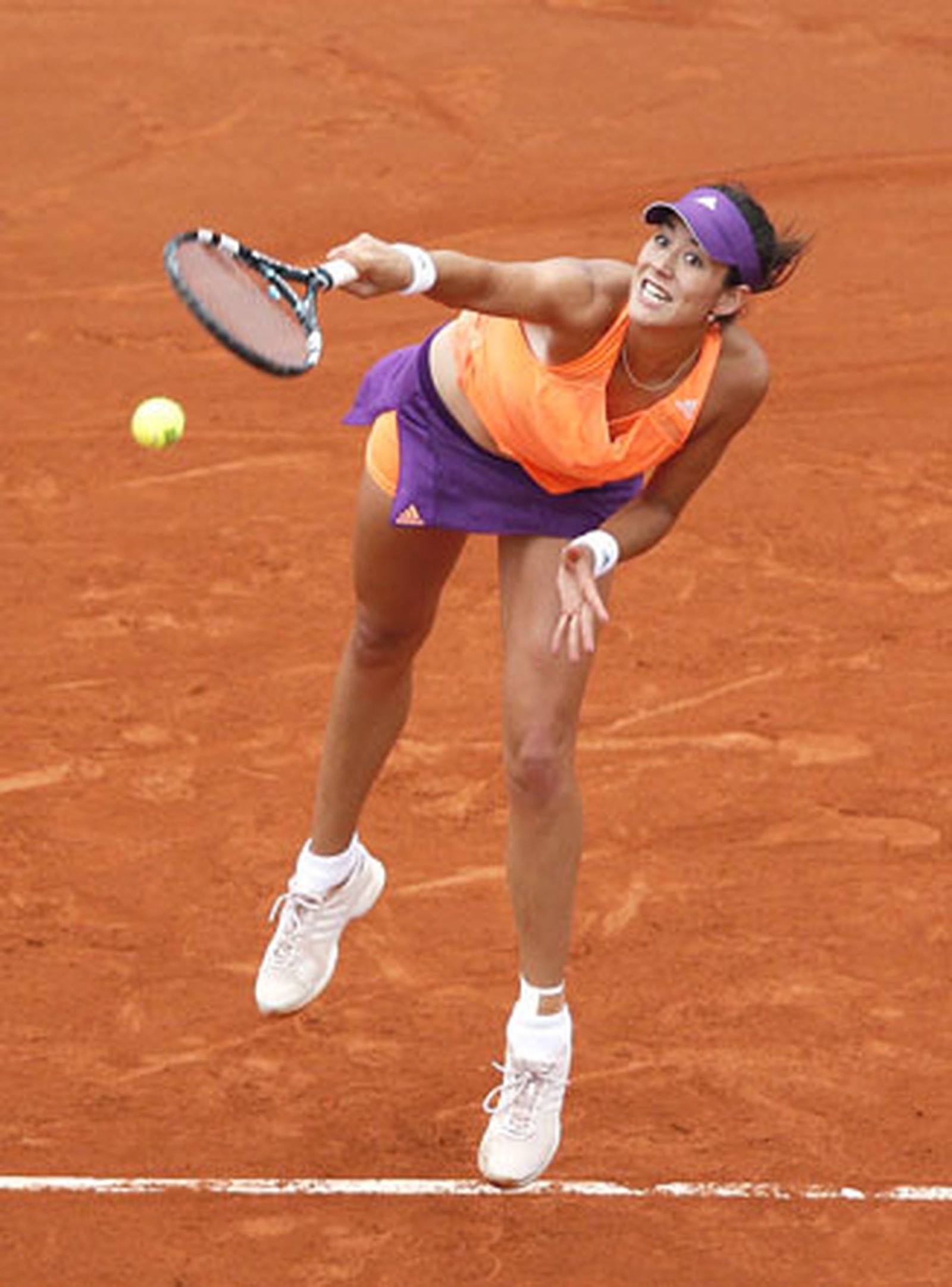 Muguruza y Carla Suárez prolongan la fiesta española