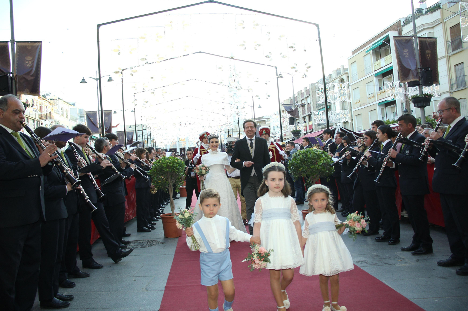 La proclamación de la Corte de Honor de las Fiestas Aracelitanas de Lucena, en imágenes
