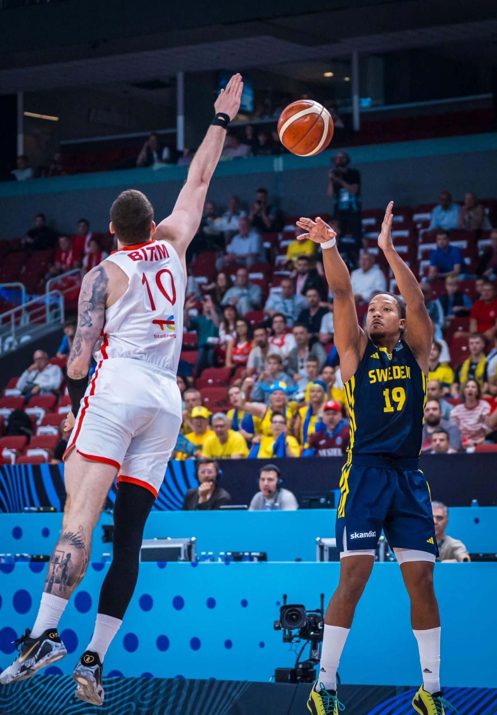 Eurobasket: Pantzar cumple en el adiós de Suecia ante Turquía