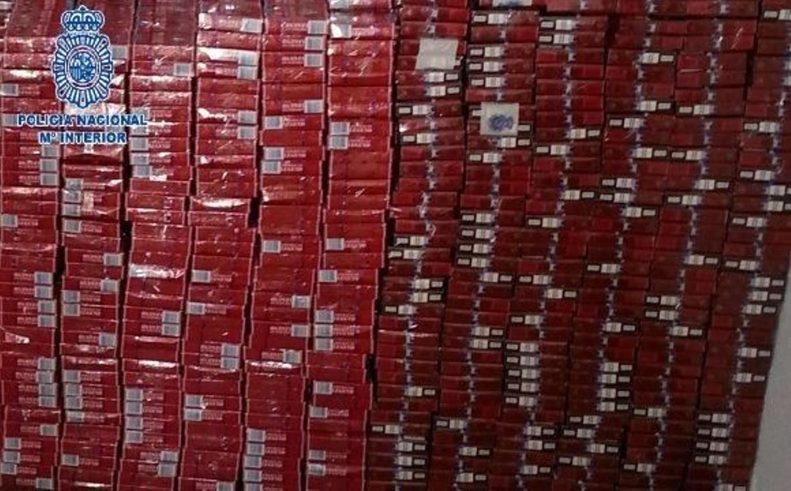 Incautan tabaco de contrabando a dos residentes en La Línea