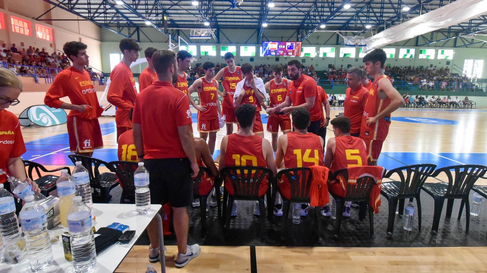 Las fotos de la reinauguración del Pabellon Municipal de La Línea