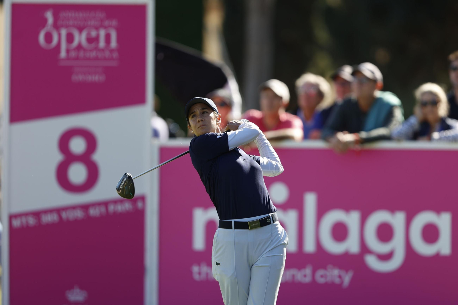 Golpe desde la calle de Azahara Muñoz.