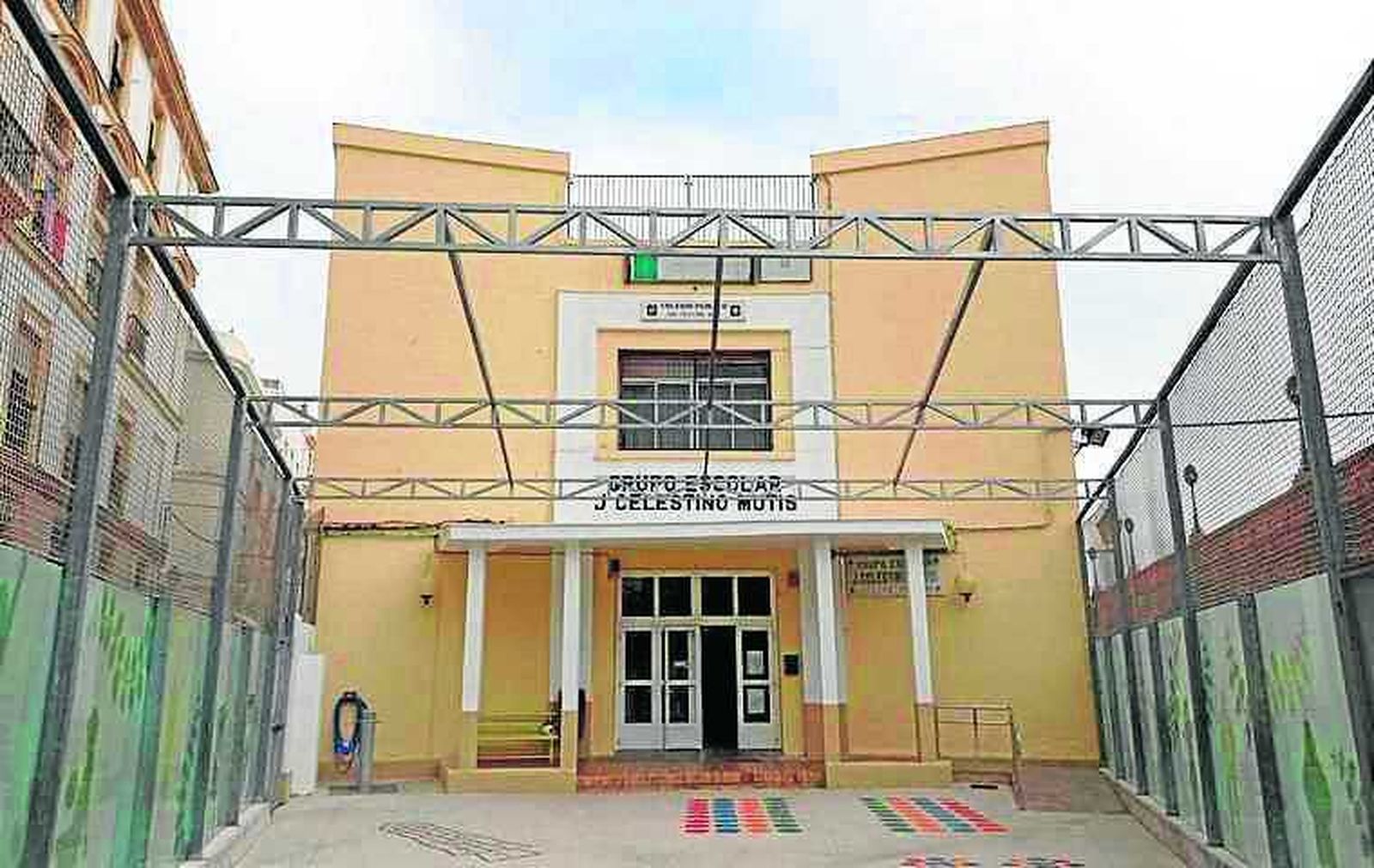 Patio del colegio Celestino Mutis.