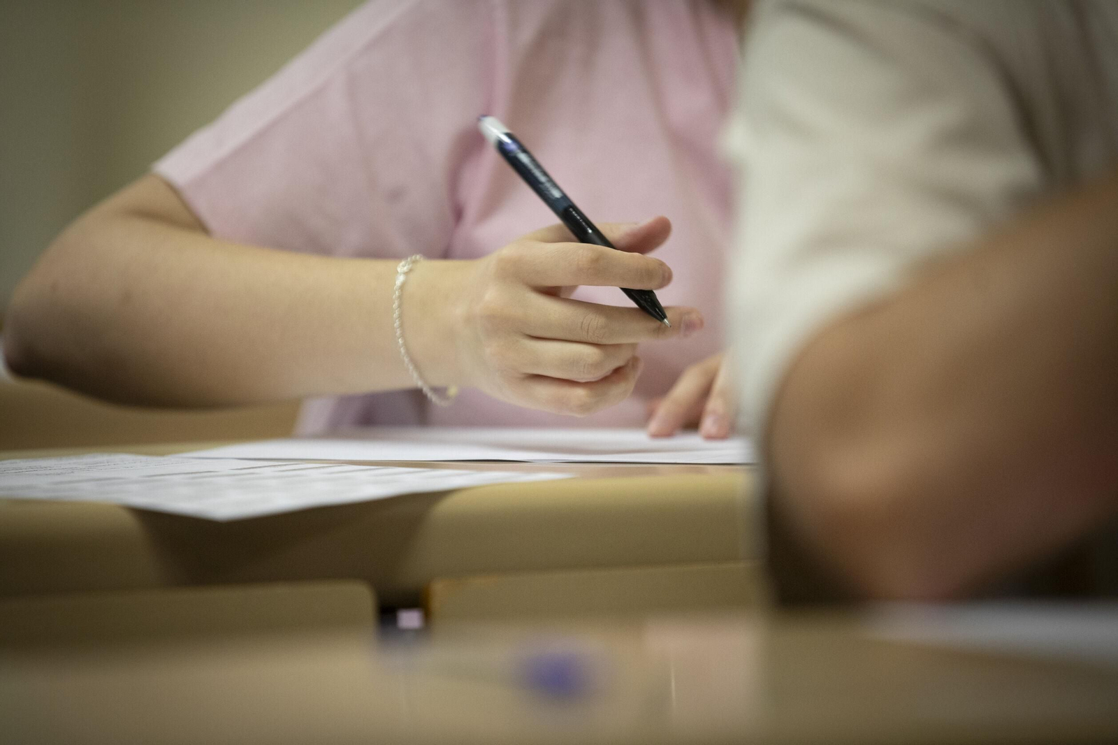 Así está siendo el primer día de Selectividad en Granada