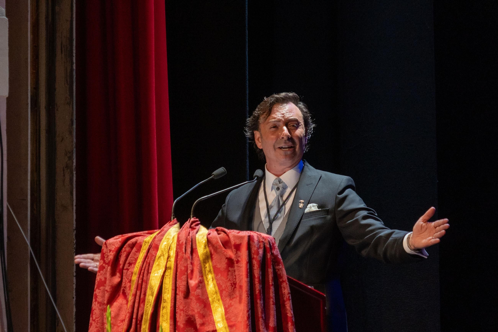 Imágenes del Pregón de la Semana Santa de Huelva 2025, a cargo de Fernando Romero