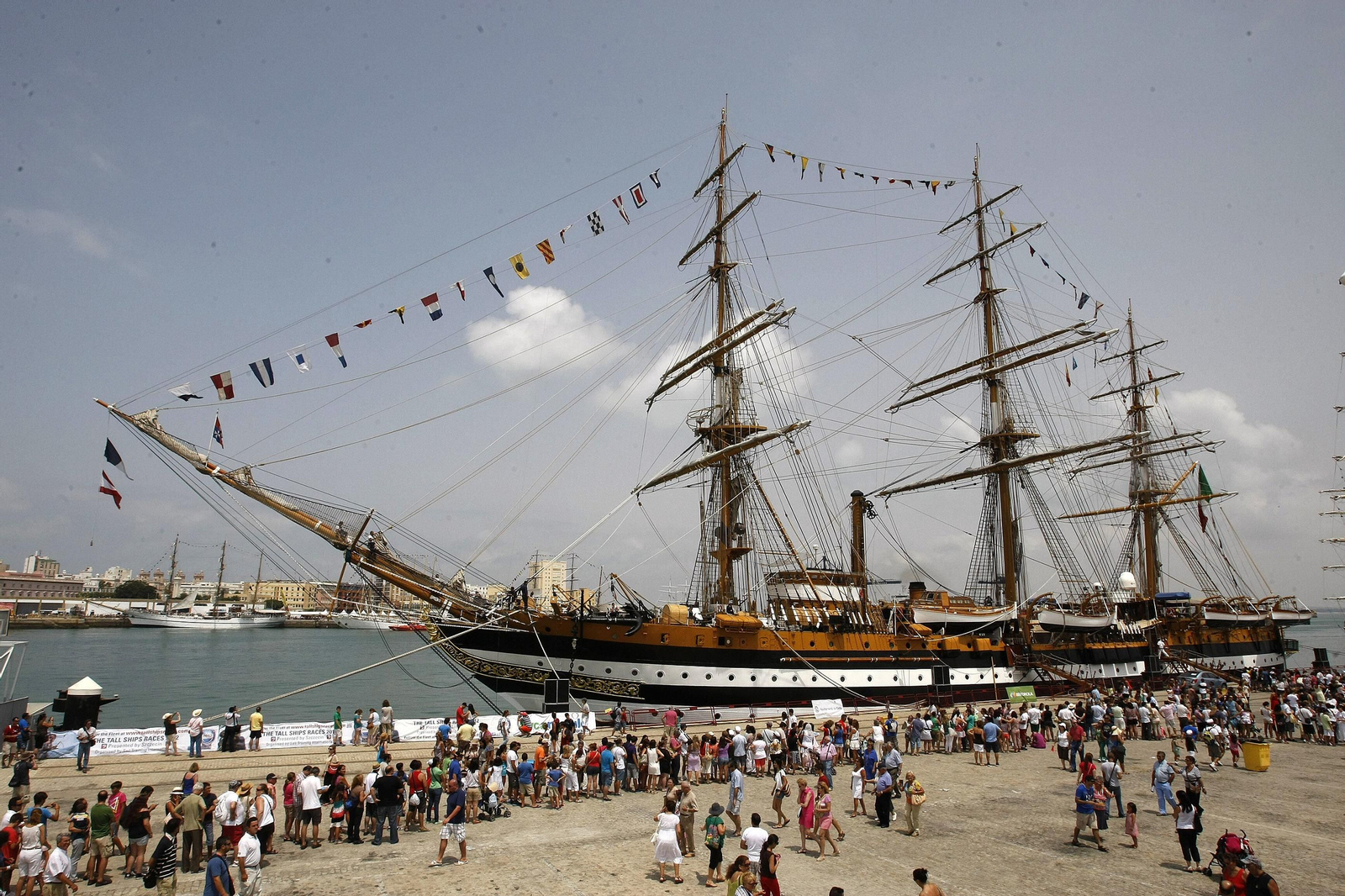 Imágenes de las grandes regatas que ha acogido Cádiz