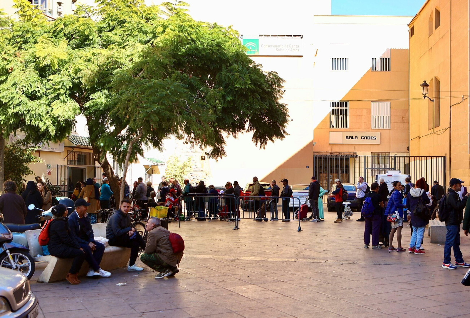 Las manos de la solidaridad en Málaga, en fotos