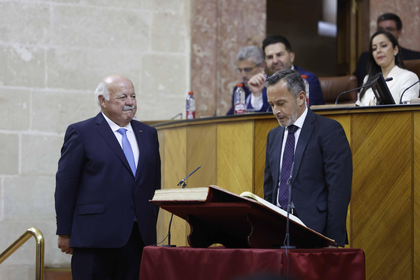 La constitución del Parlamento andaluz, todas las imágenes
