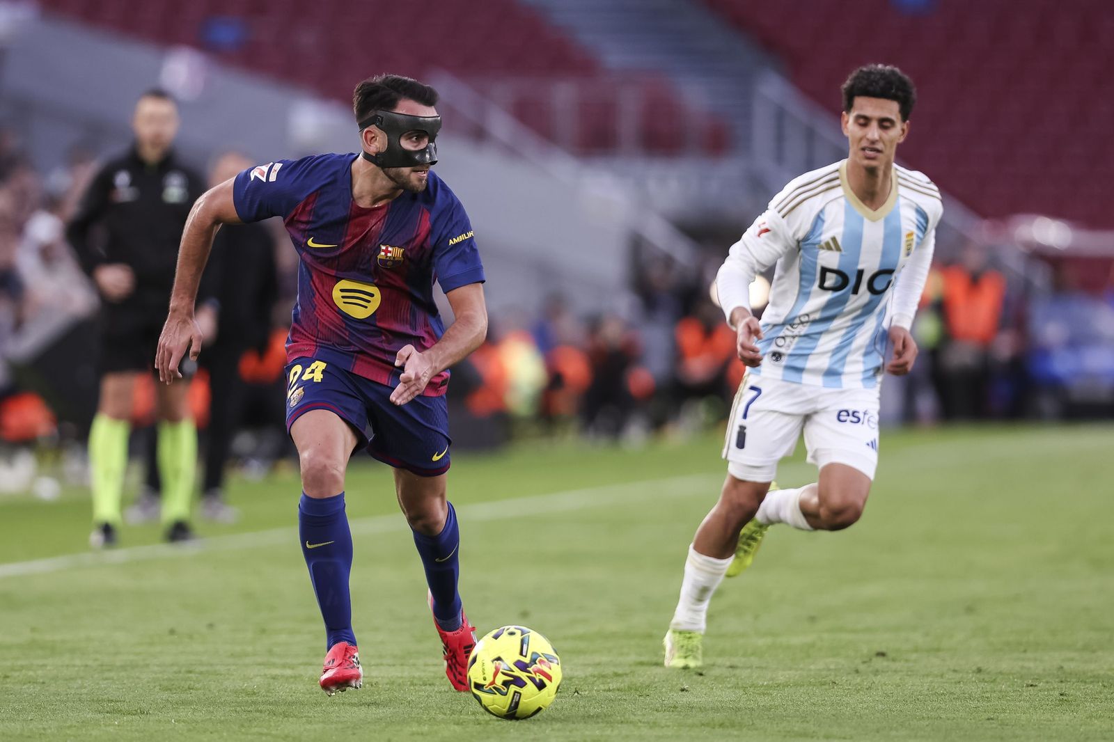 Las fotos del Barcelona-Oviedo