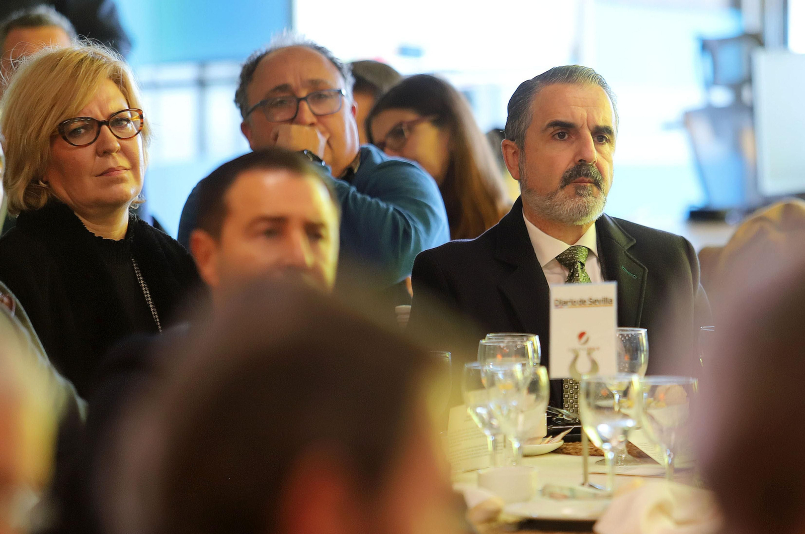 Imágenes del desayuno-coloquio con Antonio Sanz en el Foro Joly Andalucía celebrado en la Lonja de la Innovación del Puerto de Huelva