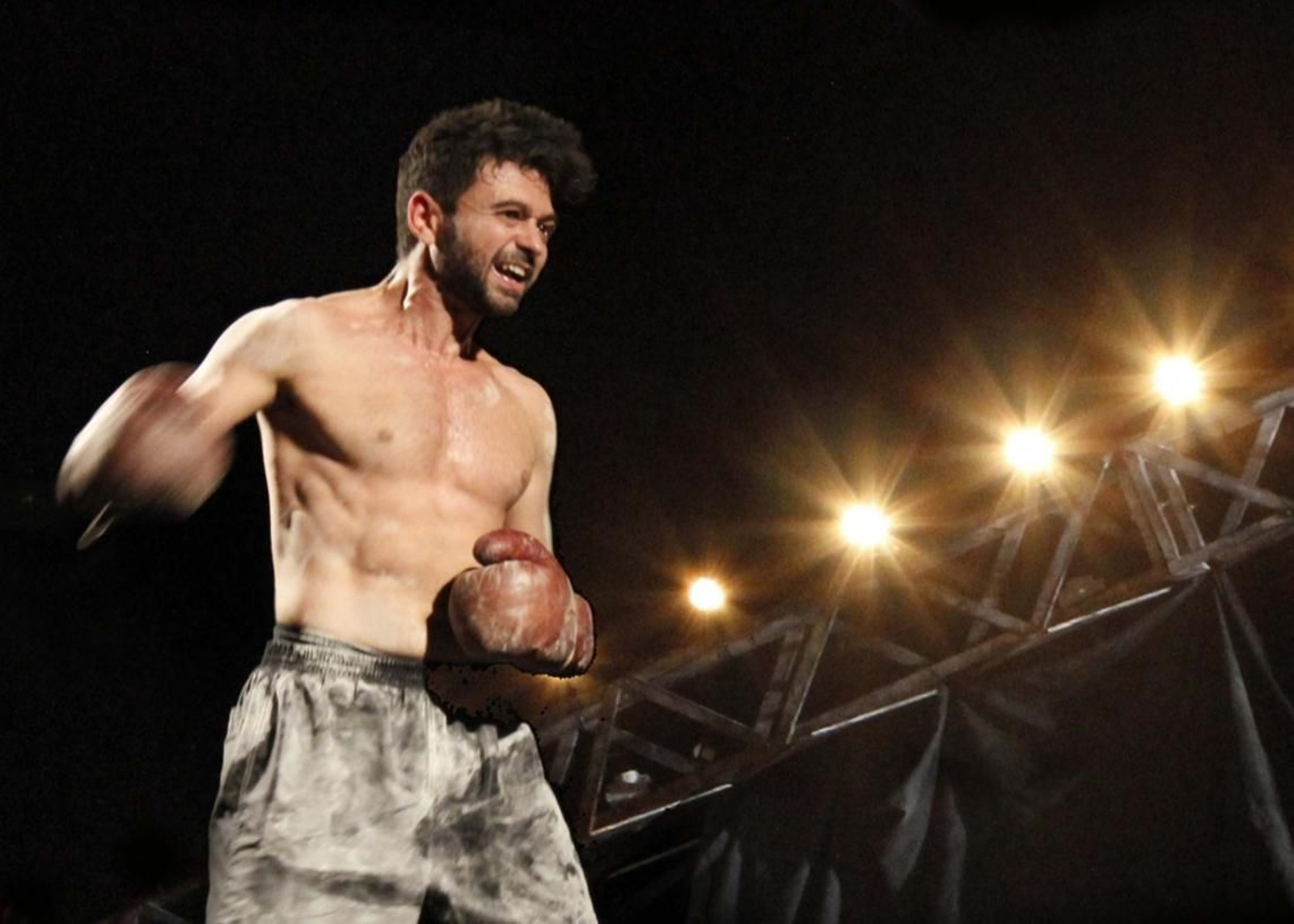 Jesús Torres, en una escena de 'Puños de harina'.