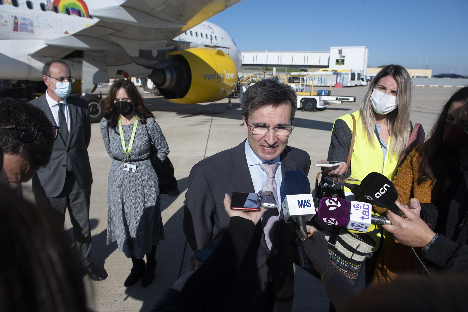 Llegada del primer vuelo verde de Vueling que hará la ruta Barcelona-Sevilla