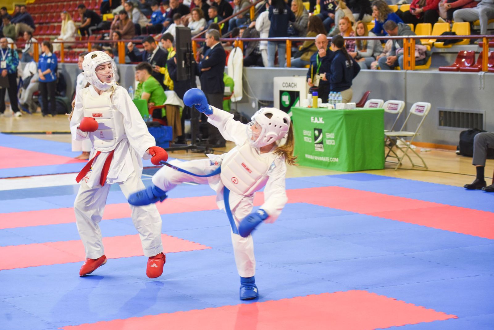 Las fotos del vibrante Campeonato de Andalucía de kárate infantil de Córdoba