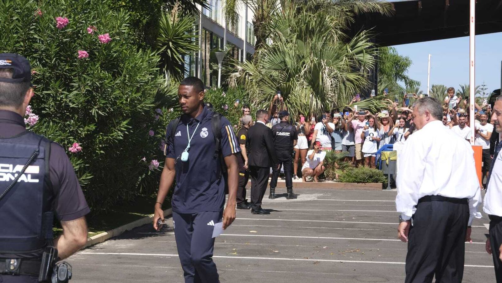 La llegada del Real Madrid a Almería en imágenes
