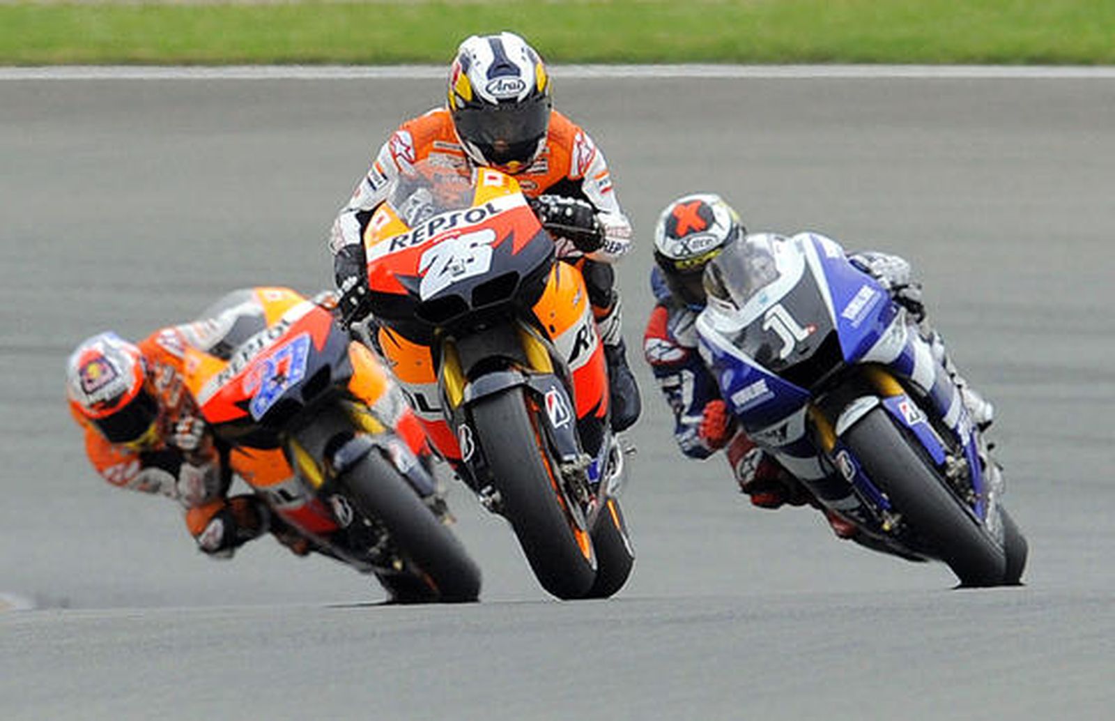 Dani Pedrosa vence en Alemania por delante de Lorenzo y Stoner. / AFP