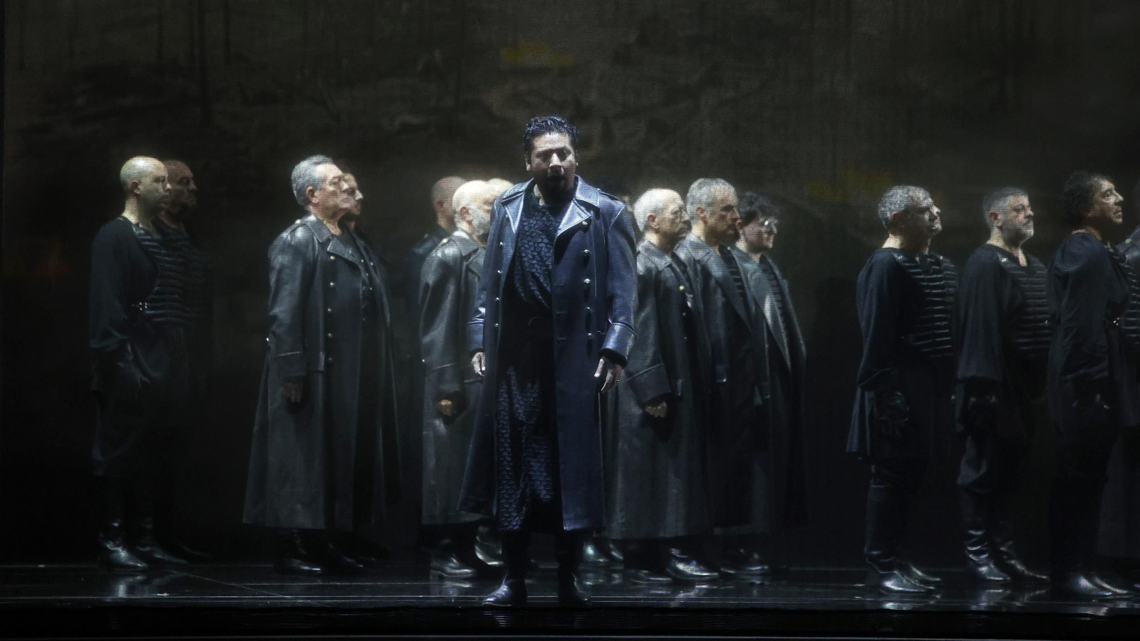 Imágenes de la ópera Macbeth en el Teatro Villamarta de Jerez