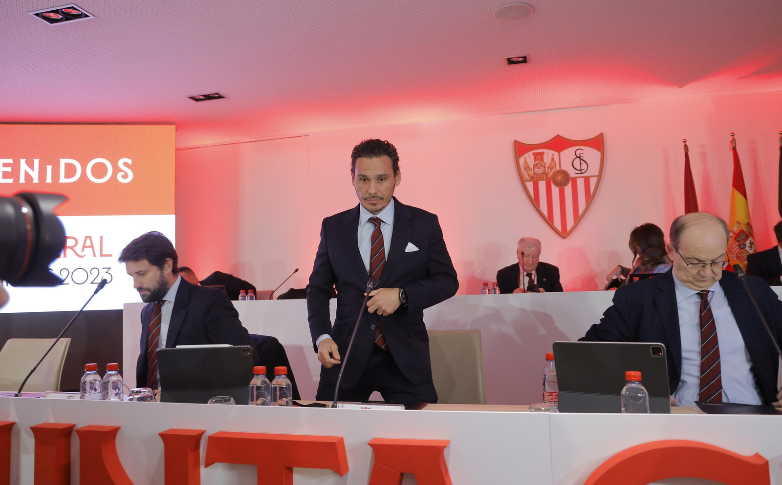 Las fotos de la Junta General de Accionistas del Sevilla fc
