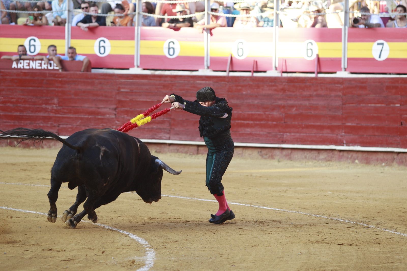 Imágenes del triunfo del torero almeriense Jorge Martínez el día de su alternativa
