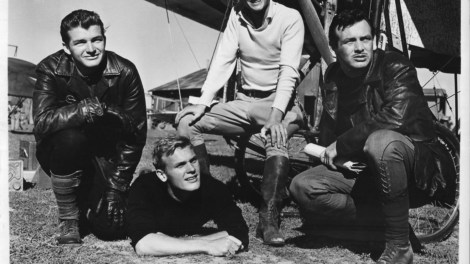 Cartel de 'La escuadrilla Lafayette' de Wellman.