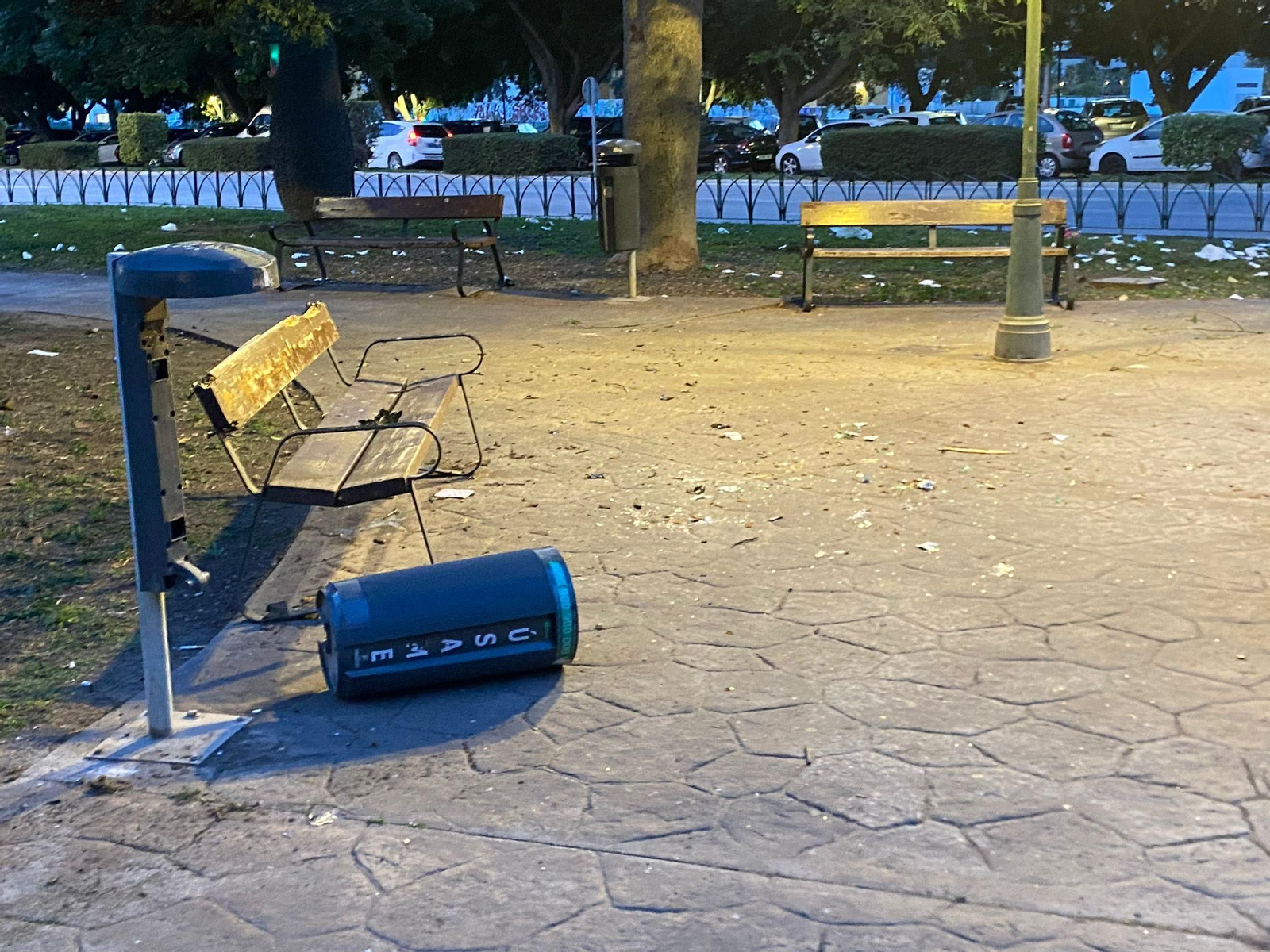 Los destrozos de los ultras en Málaga antes del Marbella-Atlético