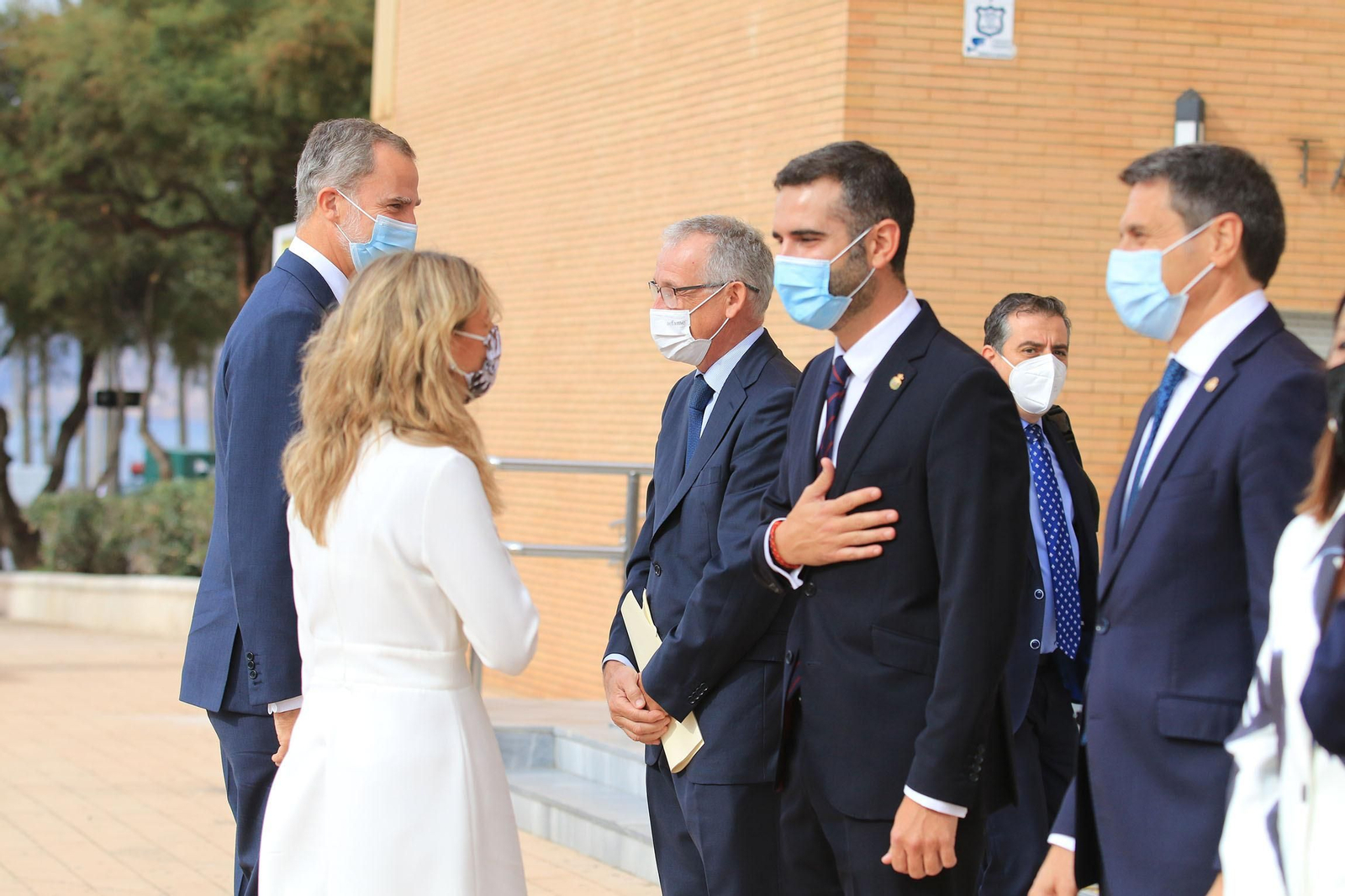 Fotogalería 'El Rey entrega el premio Reino de España a la Trayectora Empresarial a Paco Cosentino'