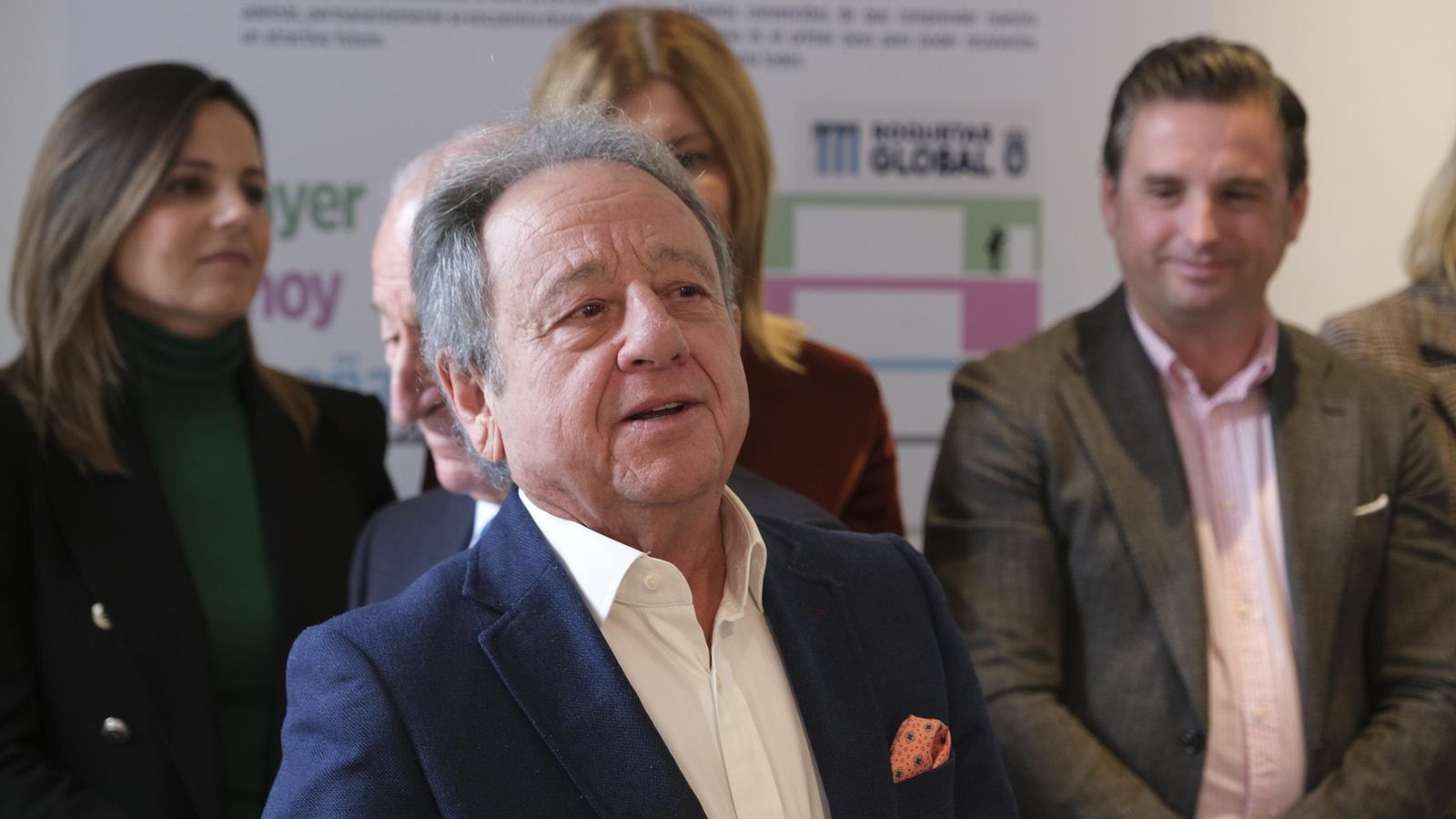 Enrique Martínez Leyva explicó el contenido del Museo.