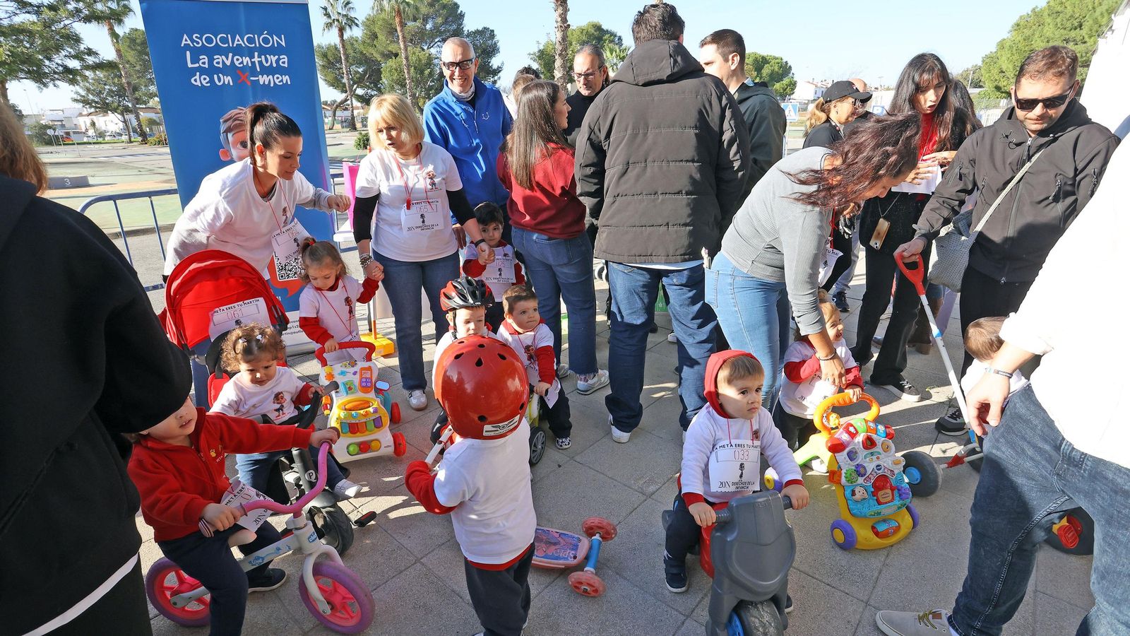 Carrera infantil a beneficio del pequeño Martín