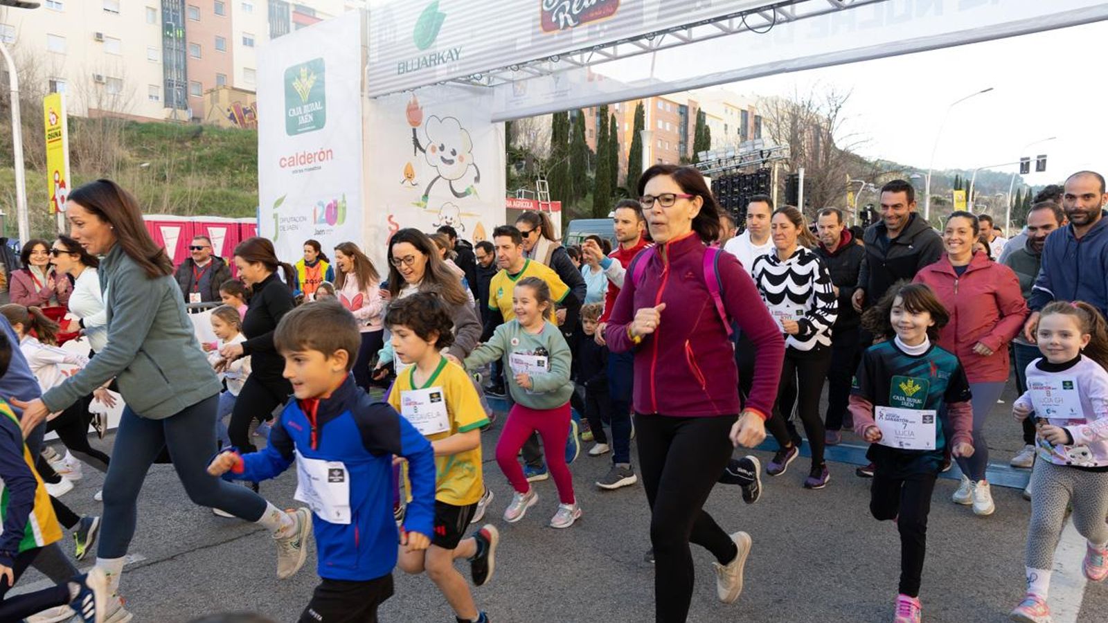 En imágenes: Los niños y niñas de los colegios de Jaén, protagonistas de la San Antón Escolar