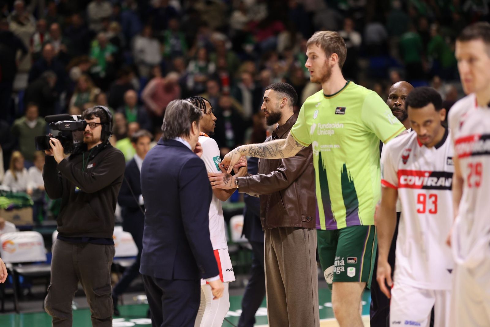 El Unicaja-Covirán Granada, en fotos