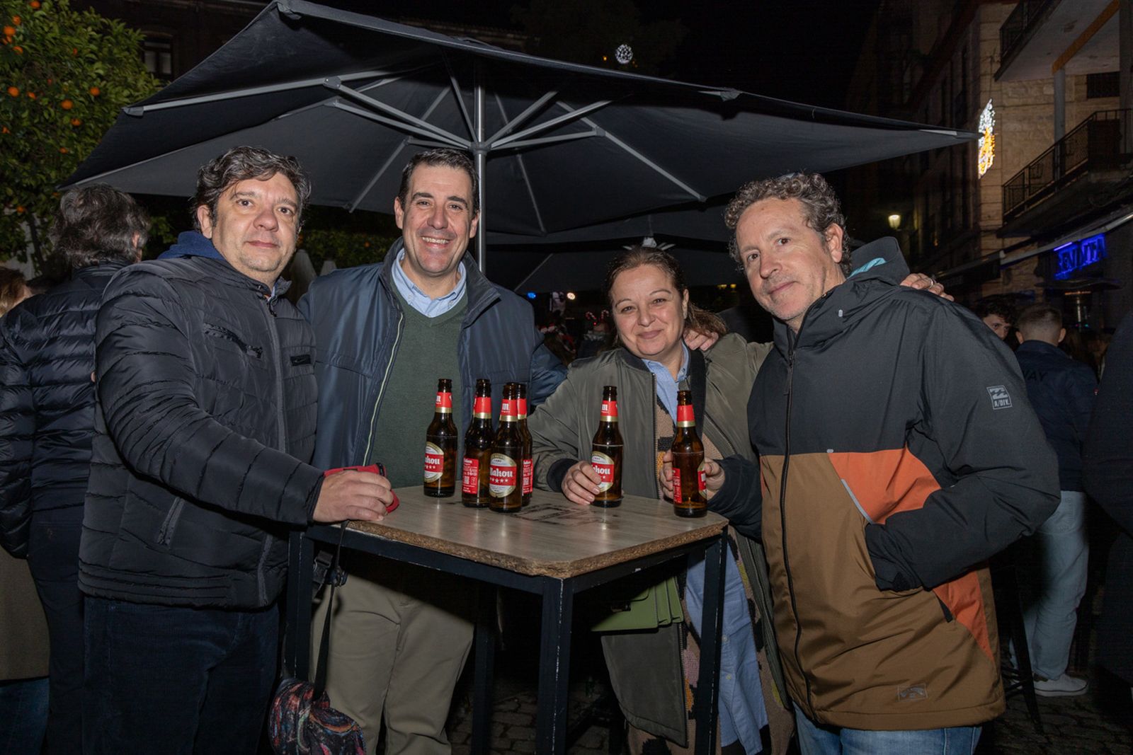Así disfruta Jaén del concierto extraordinario a pie de calle: "Único Pop Rock"