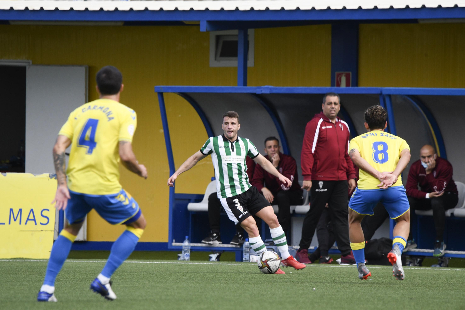 Las imágenes del empate del Córdoba CF ante Las Palmas Atlético
