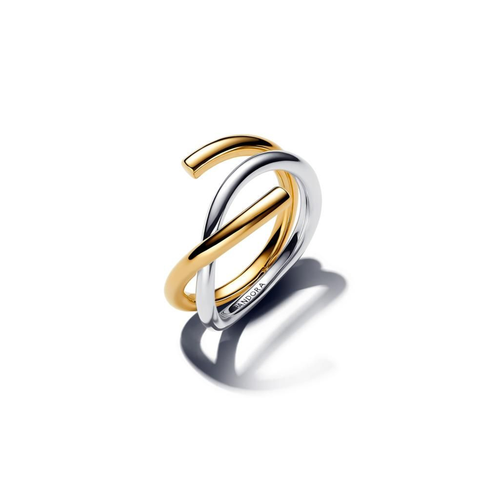 Pandora Anillo en plata de primera ley con un recubrimiento en oro de 14K forma orgánica en dos tonos Pandora Anillo en plata de primera ley con un recubrimiento en oro de 14K forma orgánica en dos tonos