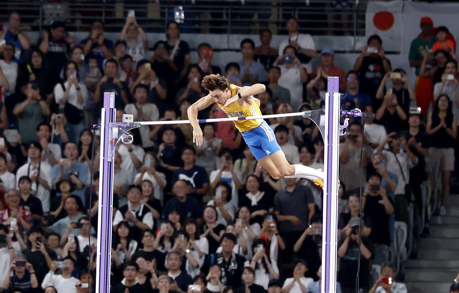 Las fotos del récord mundial de Duplantis y del resto de la jornada