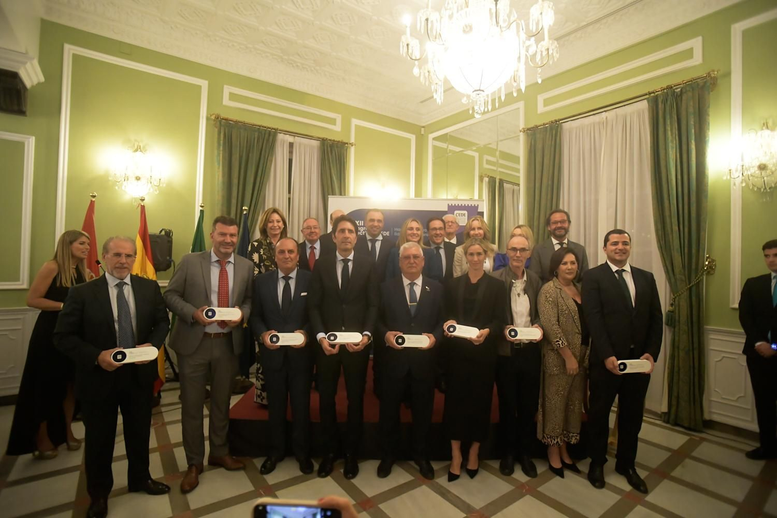 Las mejores imágenes de la entrega de premios de la Fundación CEDE a empresas y directivos en Granada