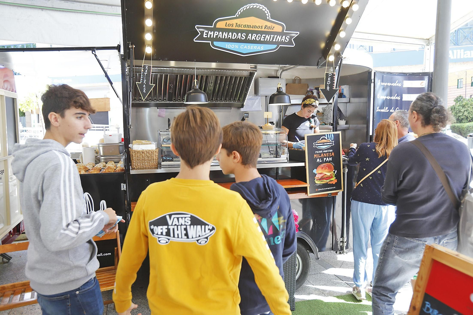 Imágenes del Festival de Binómico en la mañana de sábado en Huelva