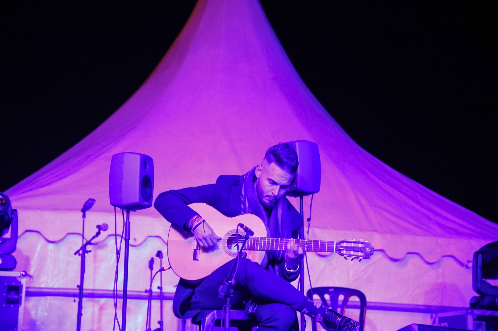 La Noche de las Candelas del Mesón Gitano de Almería, en imágenes