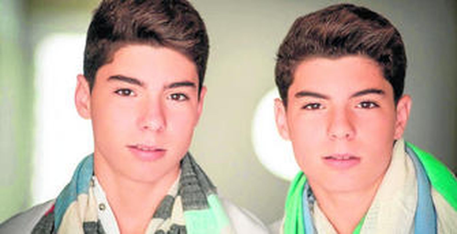 Jesús y Daniel Oviedo, Gemeliers, en una fotografía promocional de su primer proyecto discográfico, 'Lo mejor está por venir'.