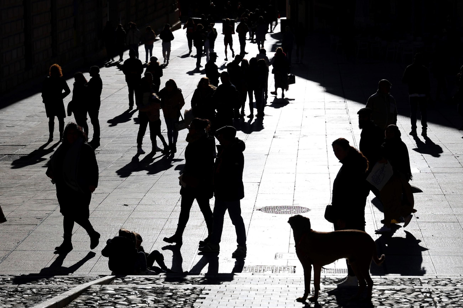 Viandantes en Málaga.