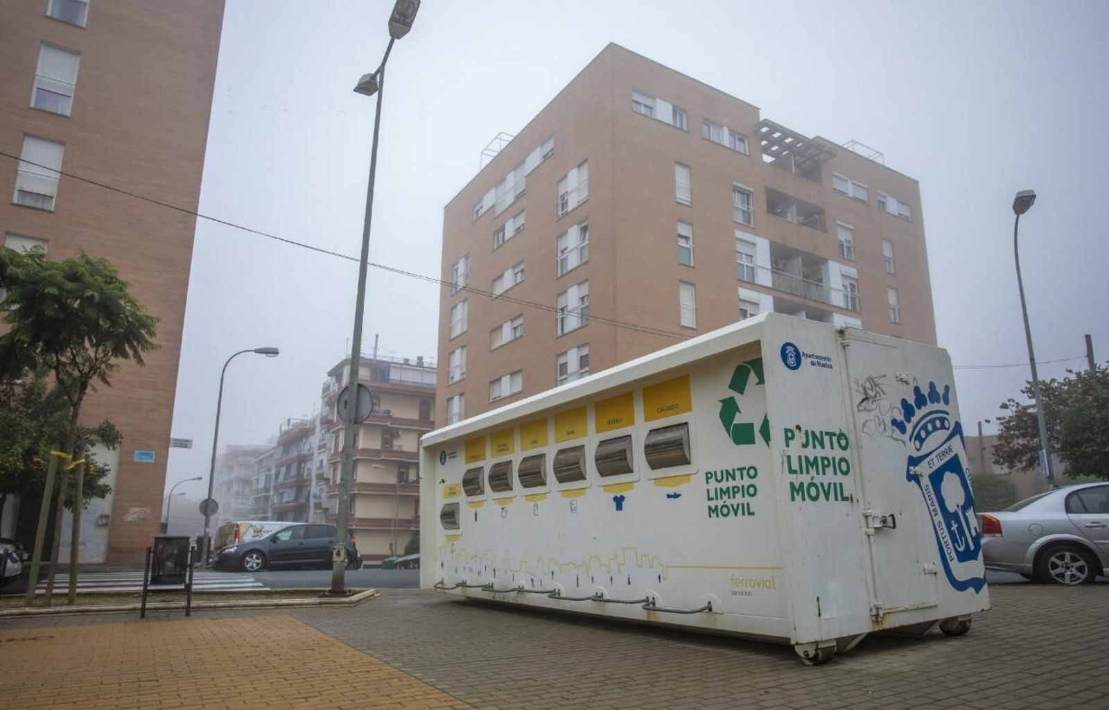 El Punto Limpio va rotando por los diferentes barrios de la ciudad.