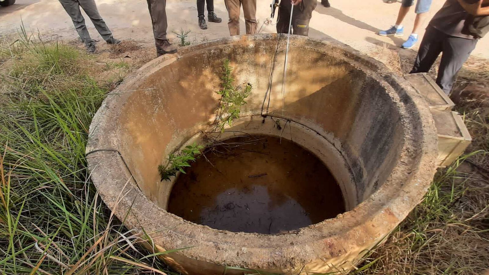 Un pozo clausurado en Rociana del Condado