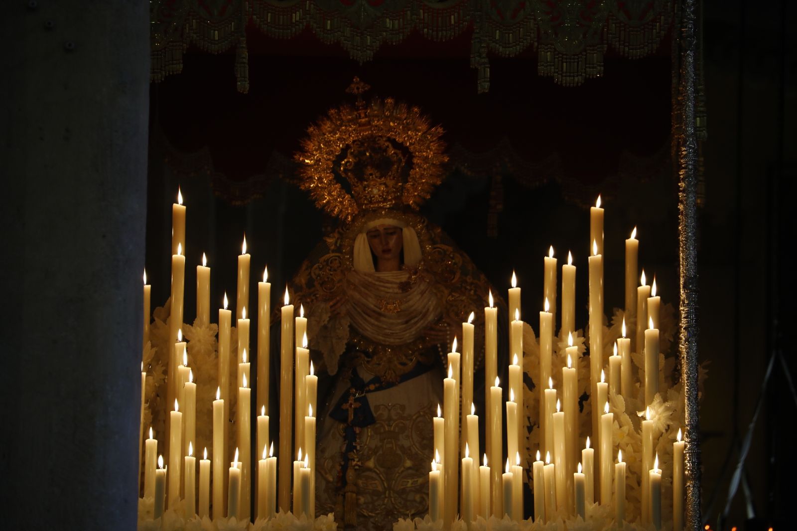 La hermandad de La Agonía de Córdoba suspende su procesión del Martes Santo, en imágenes