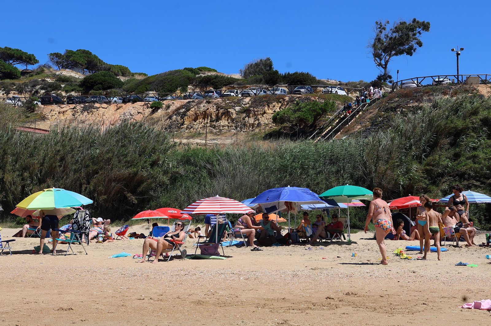 Imágenes de una maravillosa mañana de verano en las playas de la Torre del Loro y Mazagón